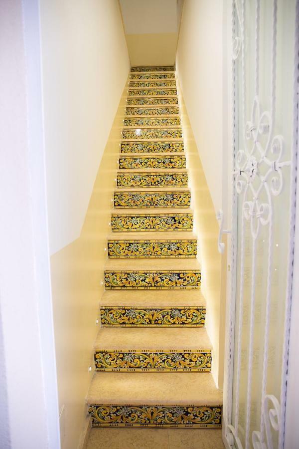 Ludovica Home Giardini Naxos Luaran gambar